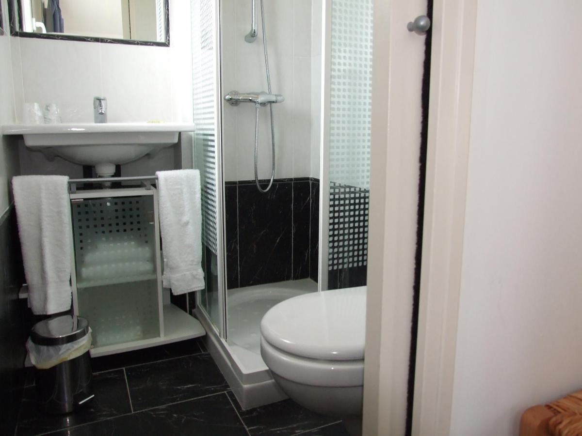 Le Concept Hotel Les Portes-en-Re Zewnętrze zdjęcie