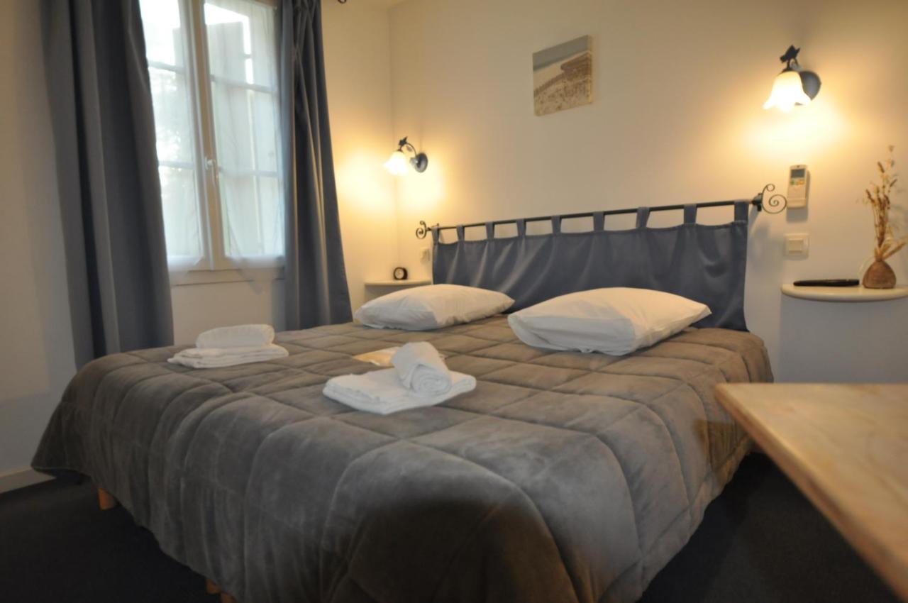 Le Concept Hotel Les Portes-en-Re Zewnętrze zdjęcie